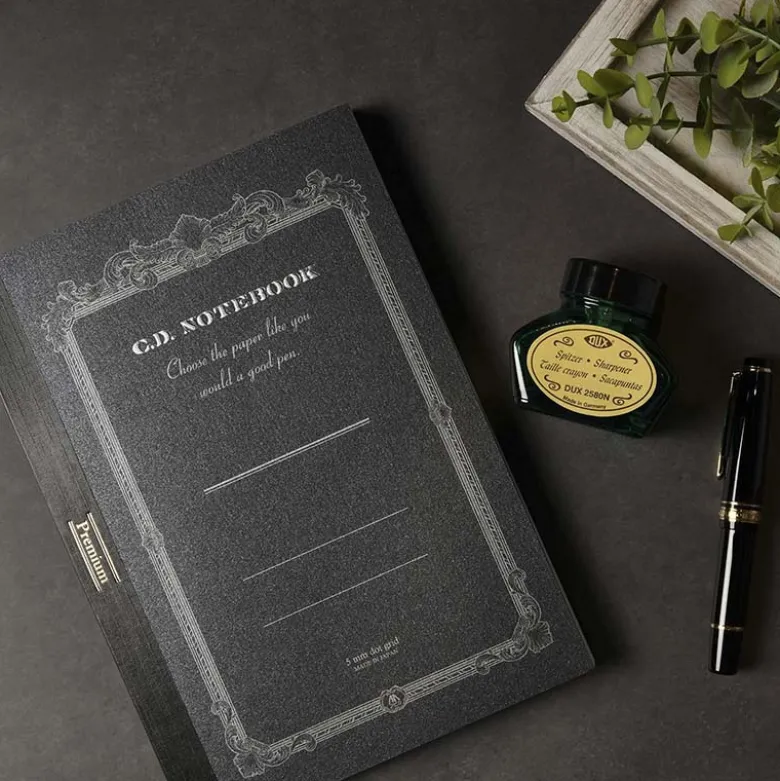 Apica | Cuaderno Premium B5 Silky Black (Puntos)