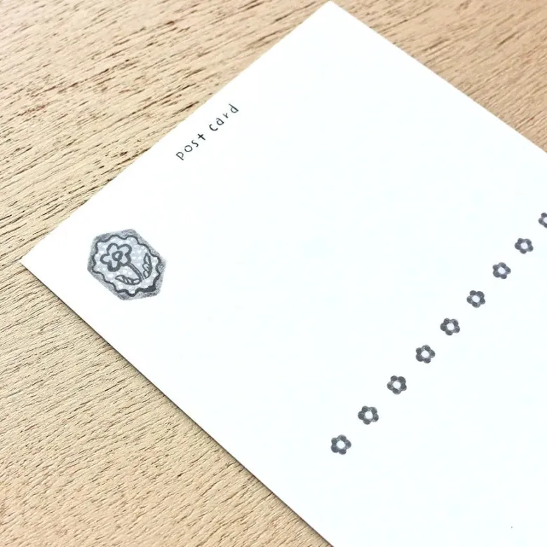 Cozyca | Postal Aiko Fukawa Tablier C