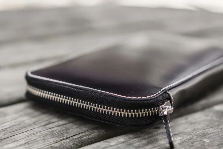 Galen Leather | Funda Leather Zippered Hobonichi Weeks Cover Black