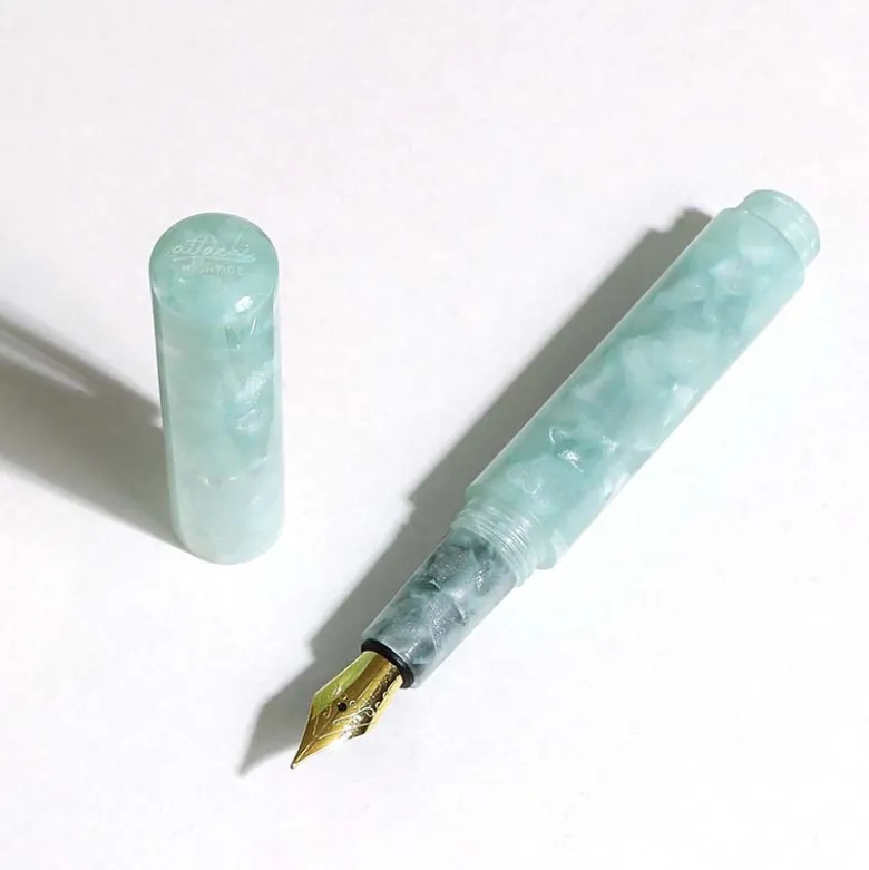 Hightide | Pluma Estilográfica Marbled Attaché Mint (F)