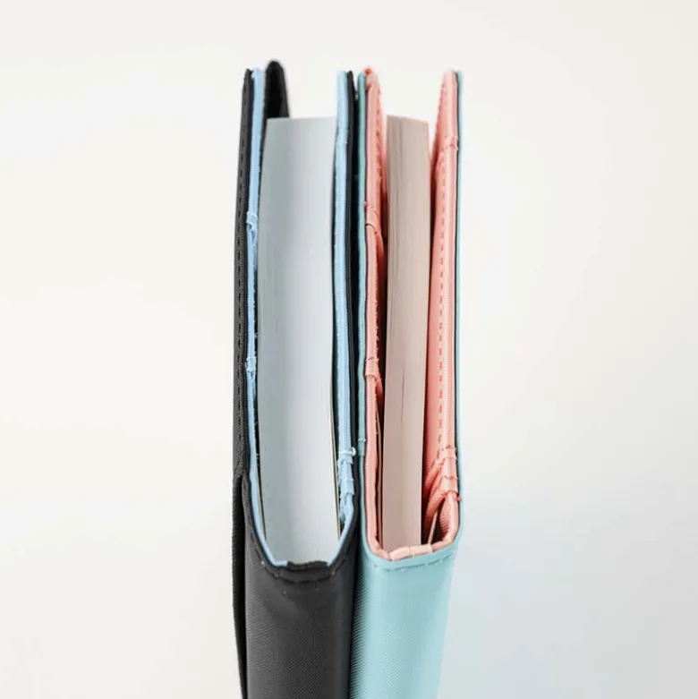 Hobonichi | Agenda Hobonichi Techo A6 AVEC (Japonés) 2027