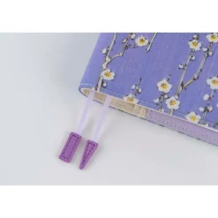 Hobonichi | Agenda Hobonichi Techo A6 Unsodo: Bijutsukai (Plum and Dianthus) 2027