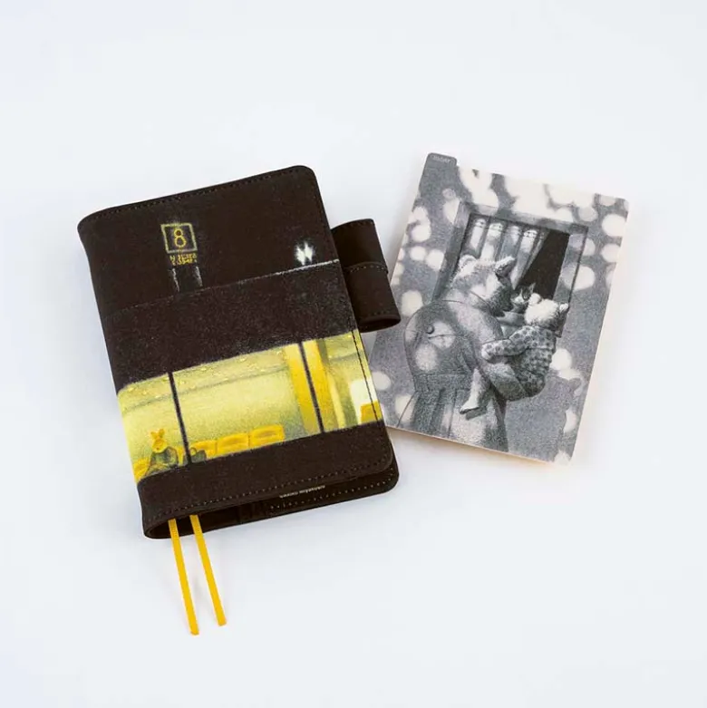 Hobonichi | Plantilla de Escritura Pencil Board A6 Akiko Miyakoshi (Sunny Day)