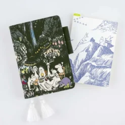 Hobonichi | Plantilla de Escritura Pencil Board A6 Moomin (Mysterious Hat)