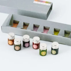 Hobonichi | Set de Mini Tintas Tintero Kakimori x TSUKI no IRO (Jan-Jun)