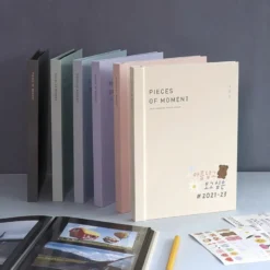 Iconic | Album de Fotos Autoadhesivo Lettering Light Beige