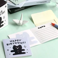 Iconic | Mini Tarjeta de Felicitación Doodle Happy Birthday Blue