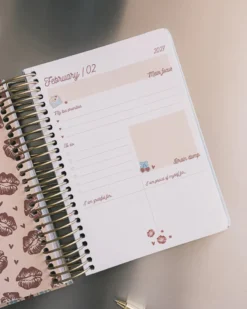 Kokonote | Agenda Escolar Muse Cherry Cottage 2026-2027 (Diaria)