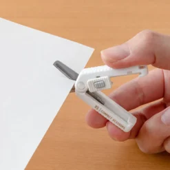 Midori | XS Mini Tijeras Dentadas Compactas Blanco