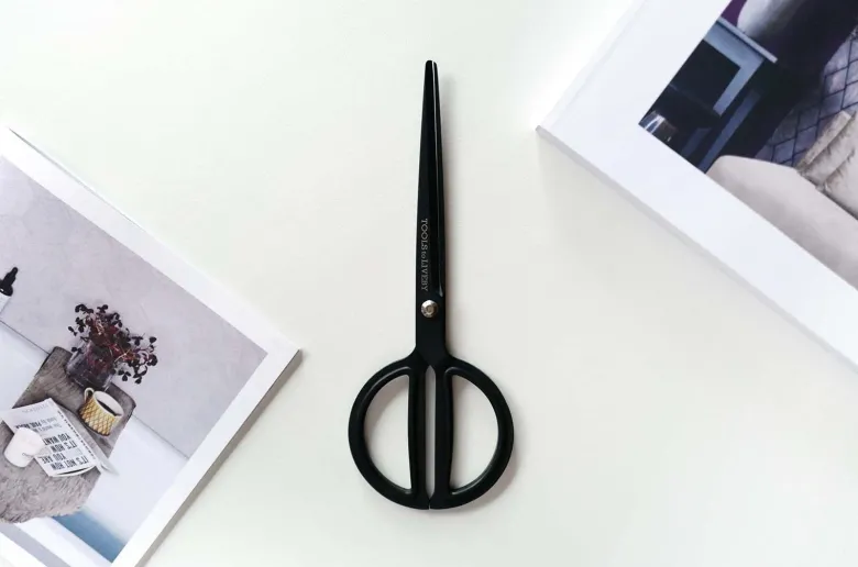 Tools To Liveby | Tijeras 8" Black