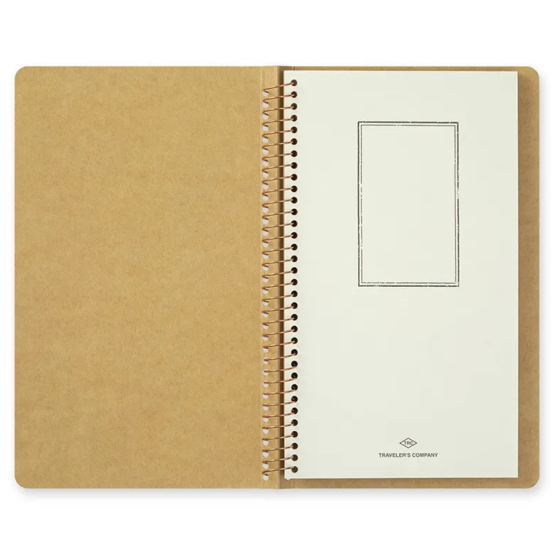 Traveler's Company | Cuaderno con Espiral A5 Slim Porta Tarjetas
