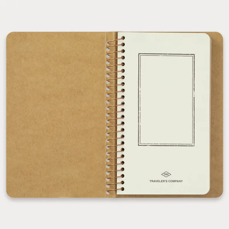 Traveler's Company | Cuaderno con Espiral A6 Papel Kraft