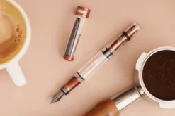 TWSBI | Pluma Estilográfica Diamond 580 ALR Affogato with Onyx F