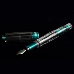 TWSBI | Pluma Estilográfica Diamond 580 ALR Caribbean with Onyx EF