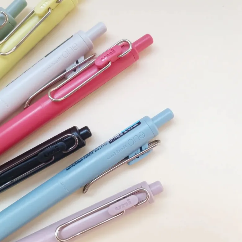 Uniball | Bolígrafo ONE F 0.5 Verde